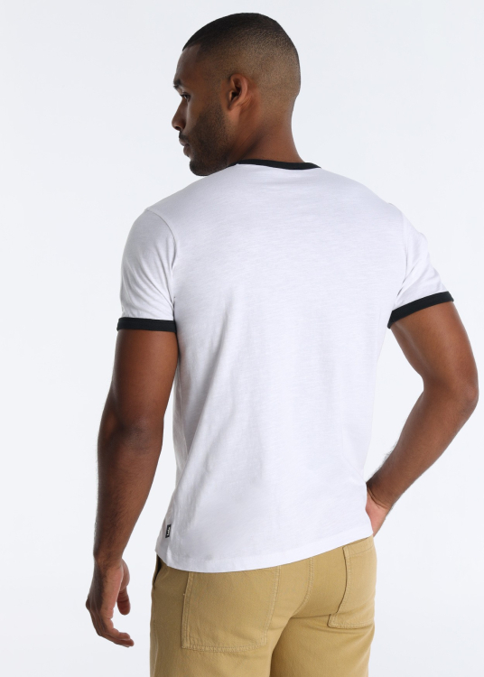 T-shirt style ringer avec motif américain rétro