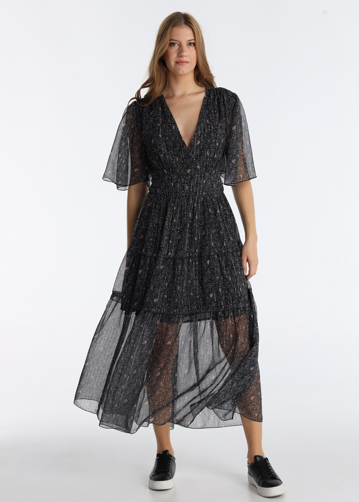 Robe longue fluide élégante à imprimé cachemire