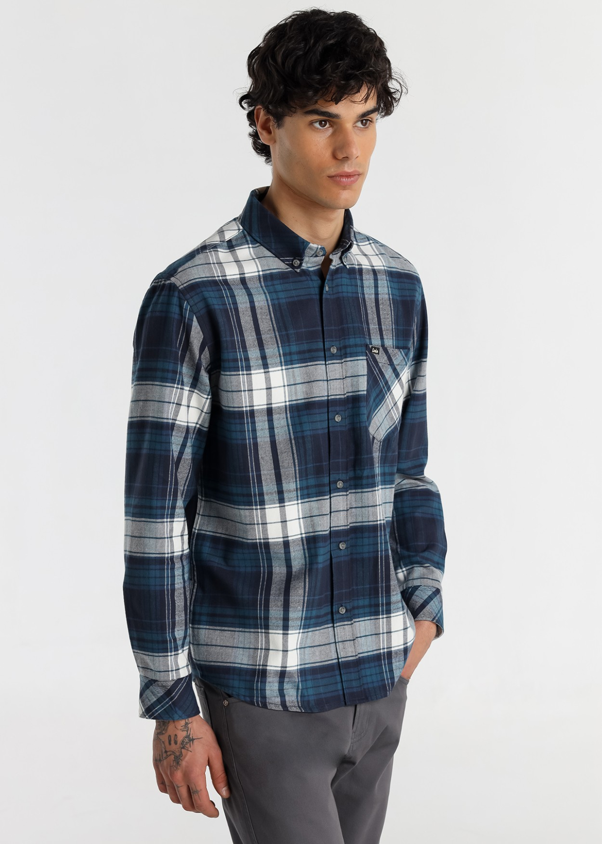 Chemise en flanelle à carreaux à manches longues pour homme Lois Jeans avec poche · inspiration denim