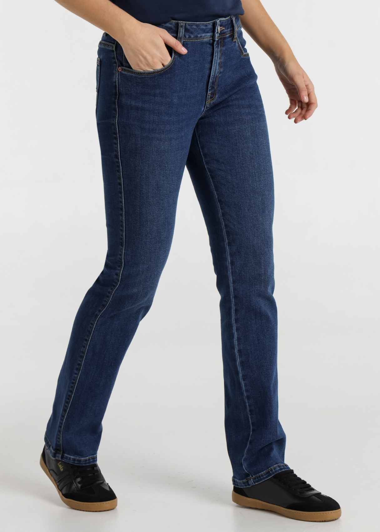 Jean bleu foncé délavé pour femme Lois Jeans · Un indispensable de la garde-robe | Tailles en pouces