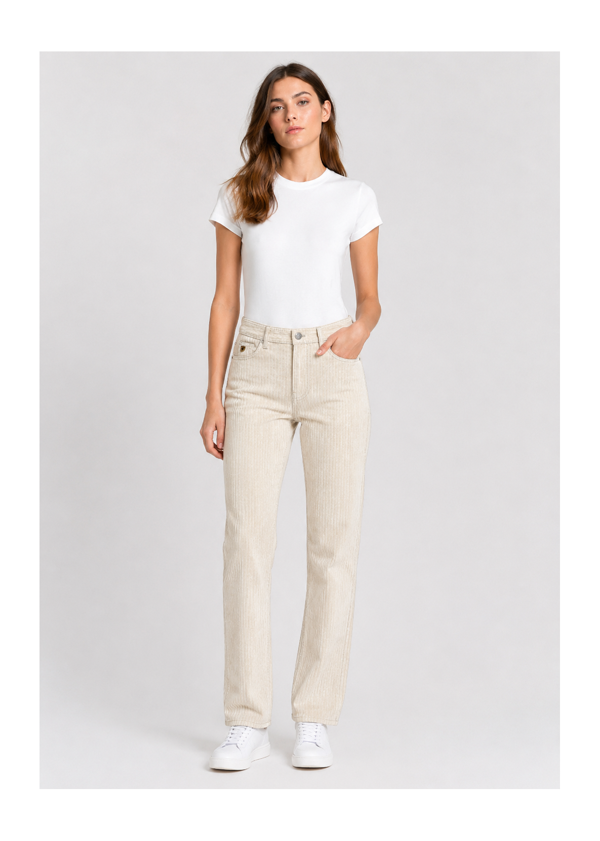 Jeans en velours côtelé pour femmes Lois Jeans · Collection actuelle | Tailles en pouces