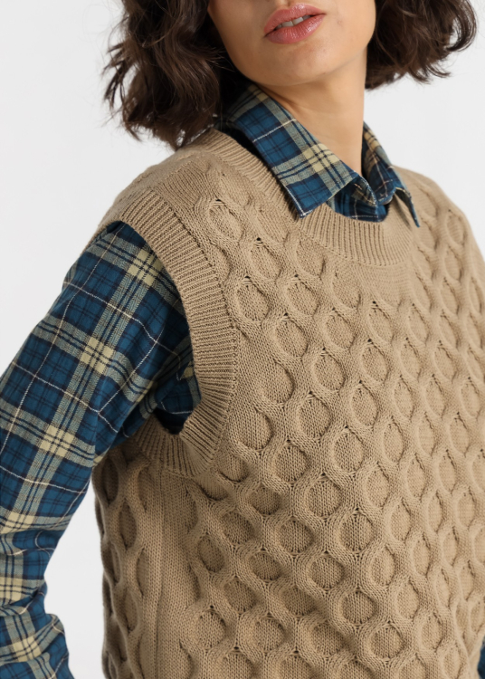 Gilet en maille torsadée pour femme Lois Jeans · suggestion de saison