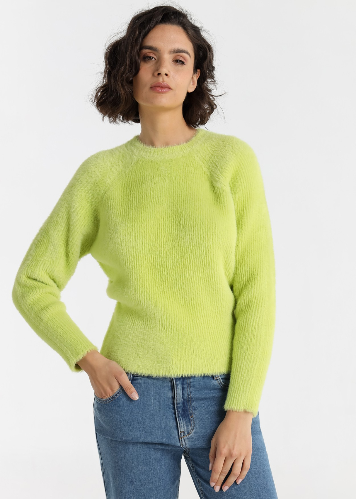 Pull Lois Jeans pour femme, col rond, manches kimono et bordure en fourrure · idéal au quotidien