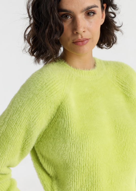 Pull Lois Jeans pour femme, col rond, manches kimono et bordure en fourrure · idéal au quotidien