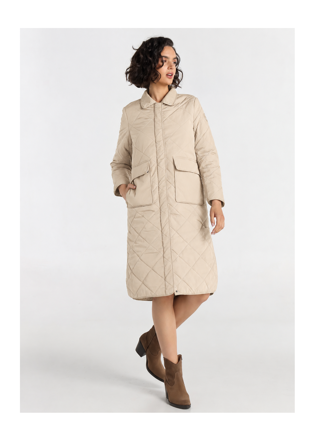 Doudoune matelassée pour femme Lois Jeans · look soigné