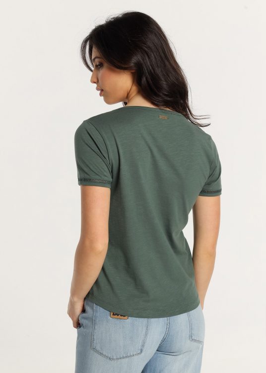 T-Shirt manche courte  basique Col en V  broderie à œillets aux ourlets | Vert